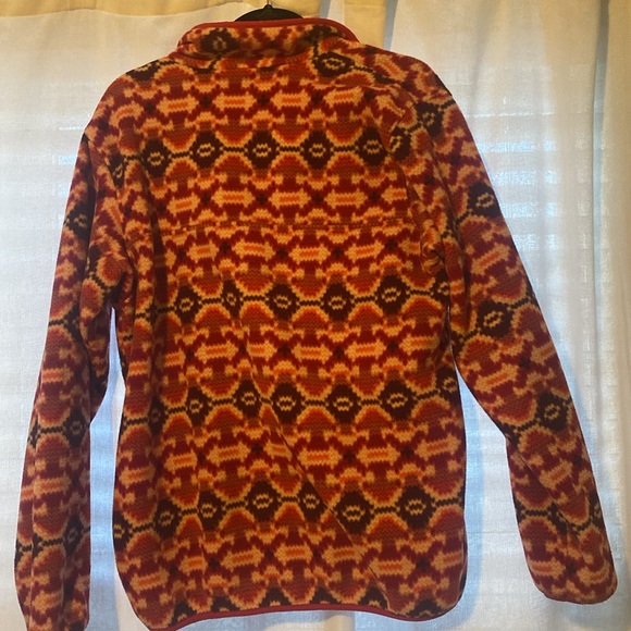 Women’s Patagonia Printed Synchilla Fleece Pull Over - Picture 2 of 2